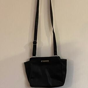 NineWest Black Crossbody Bag Adjustable Strap FauxLeather Everyday